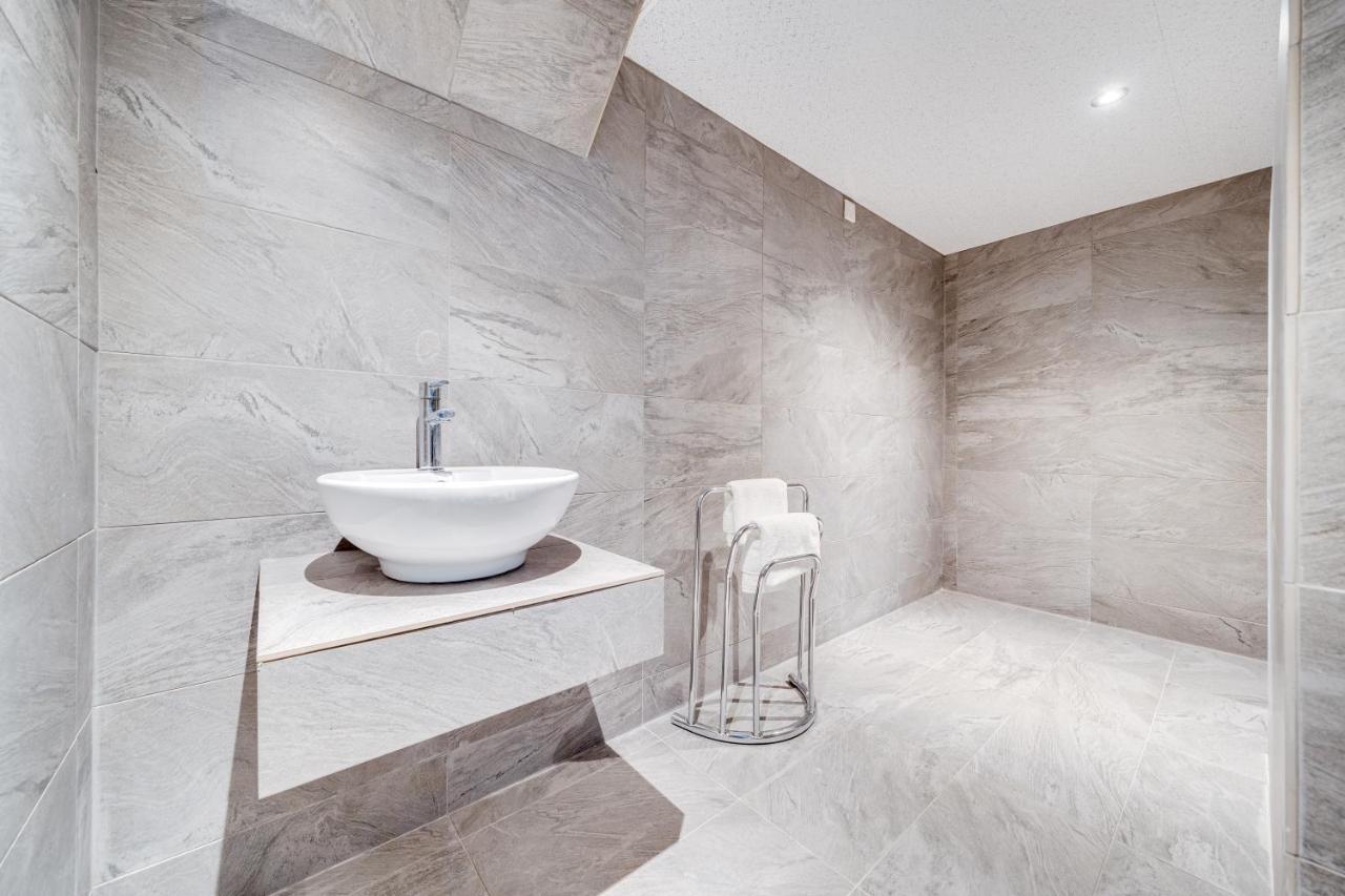Wakefield Town House Villa Dış mekan fotoğraf