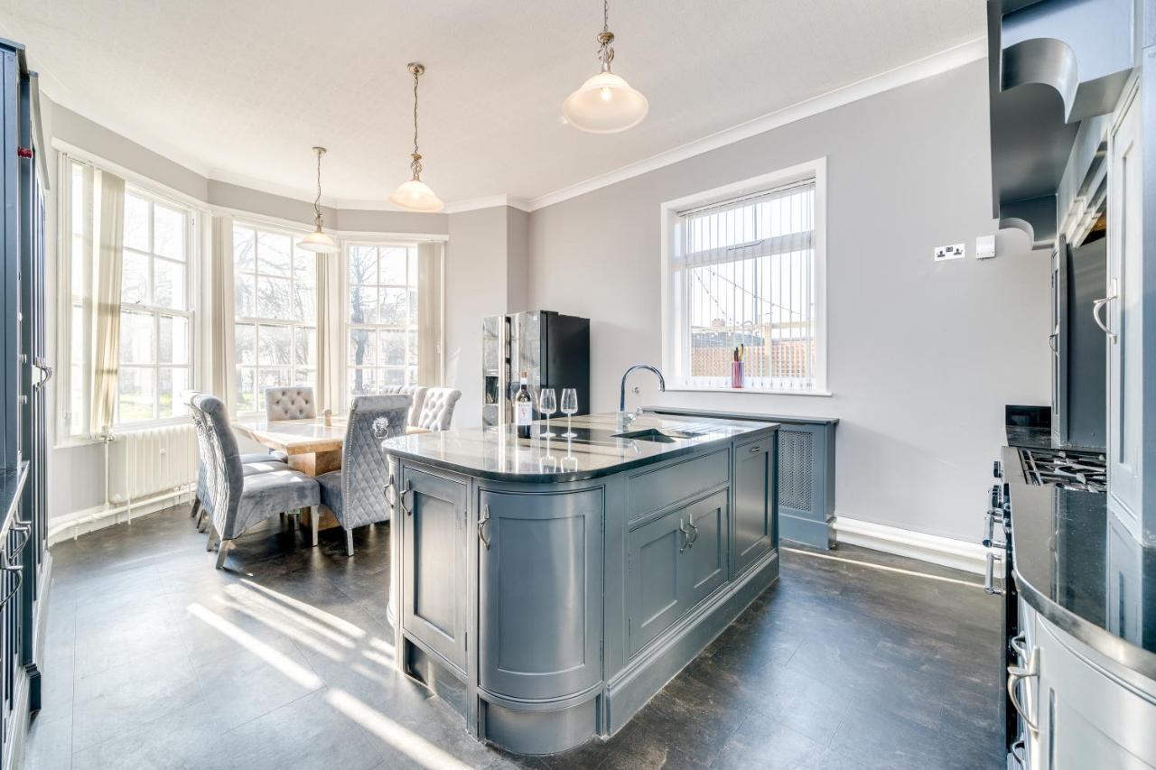 Wakefield Town House Villa Dış mekan fotoğraf